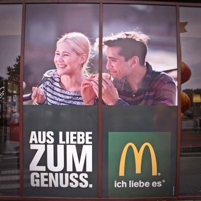 Werbung Montage